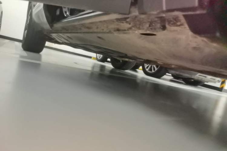 Used Volkswagen Teramont 2017 380TSI Four-Wheel Drive Luxury Edition Right Side Sill