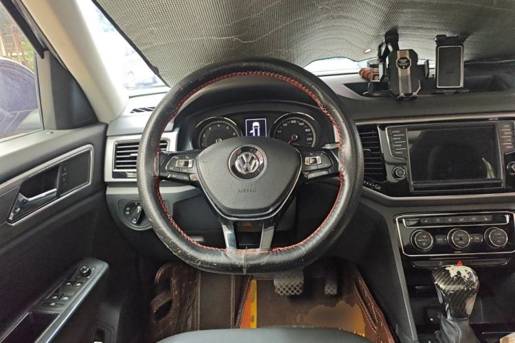 Used Volkswagen Teramont 2017 380TSI Four-Wheel Drive Luxury Edition Steering Wheel