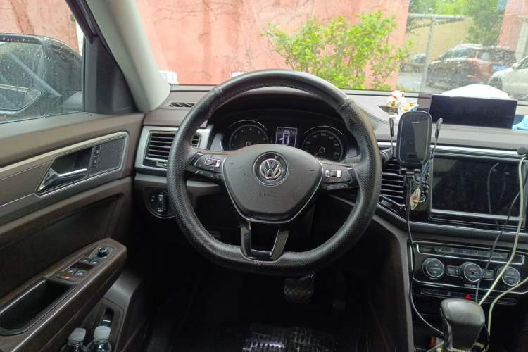 Used Volkswagen Teramont 2017 380TSI Four-Wheel Drive Luxury Edition Steering Wheel