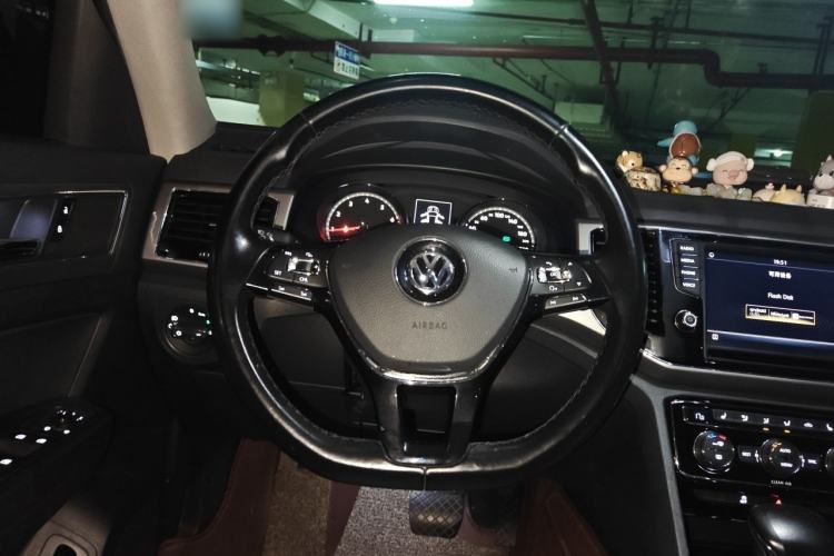 Used Volkswagen Teramont 2017 330TSI Two-Wheel-Drive Luxury Edition Steering Wheel