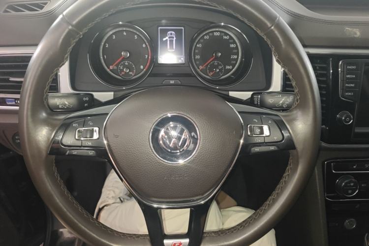Used Volkswagen Teramont 2017 380TSI Four-Wheel Drive Luxury Edition Steering Wheel