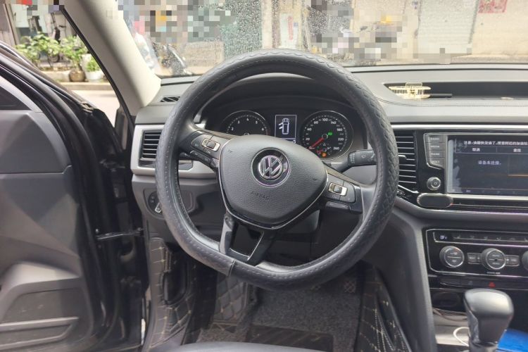 Used Volkswagen Teramont 2017 330TSI Two-Wheel-Drive Luxury Edition Steering Wheel