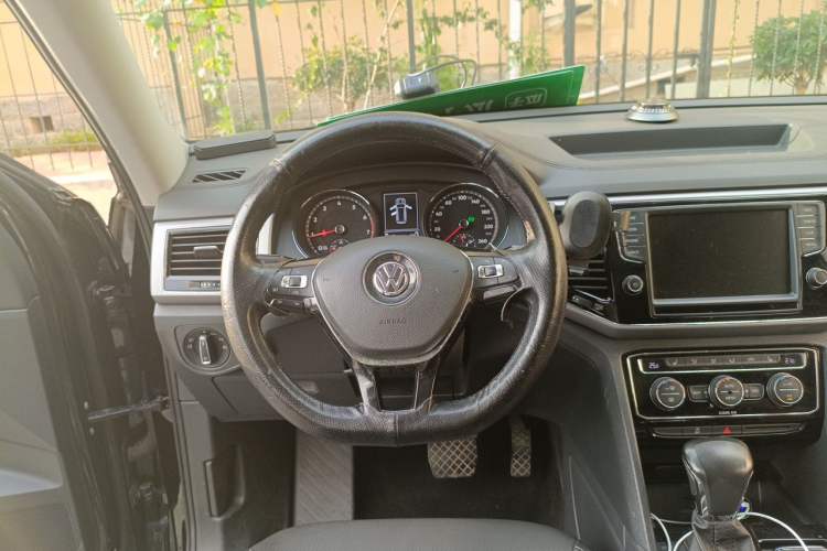 Used Volkswagen Teramont 2017 380TSI Four-Wheel Drive Luxury Edition Steering Wheel
