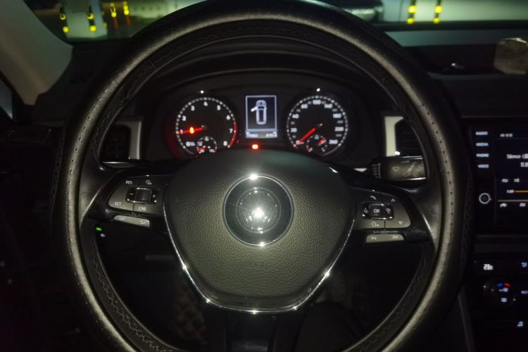 Used Volkswagen Teramont 2017 380TSI Four-Wheel Drive Comfort Edition Steering Wheel