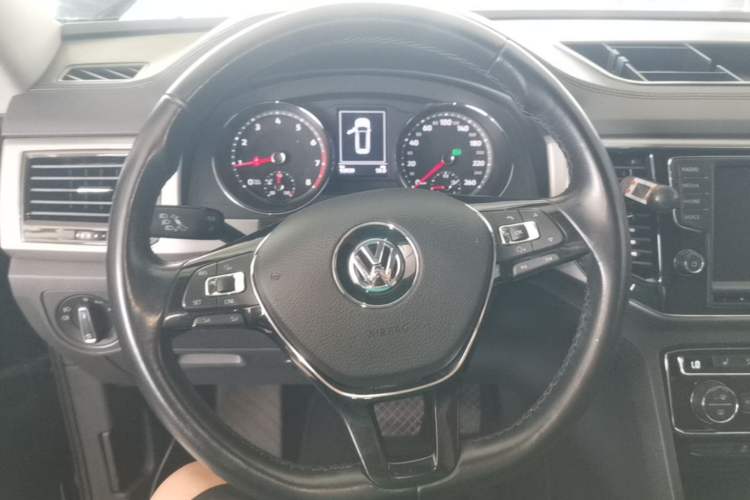 Used Volkswagen Teramont 2017 380TSI Four-Wheel Drive Luxury Edition Steering Wheel
