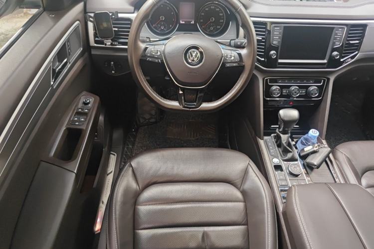 Used Volkswagen Teramont 2017 530 V6 Four-Wheel Drive Luxury Edition Steering Wheel