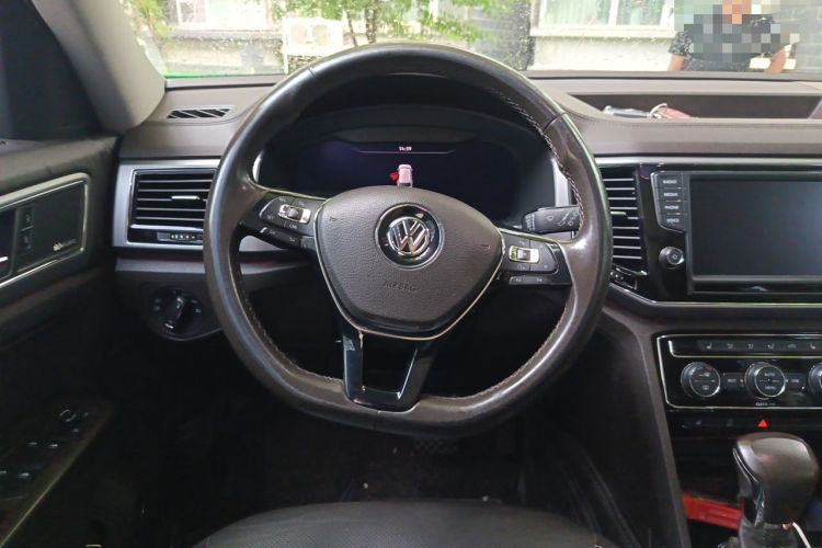 Used Volkswagen Teramont 2017 380TSI Four-Wheel Drive Flagship Edition Steering Wheel