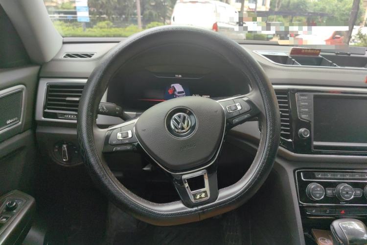Used Volkswagen Teramont 2017 380TSI Four-Wheel Drive Flagship Edition Steering Wheel