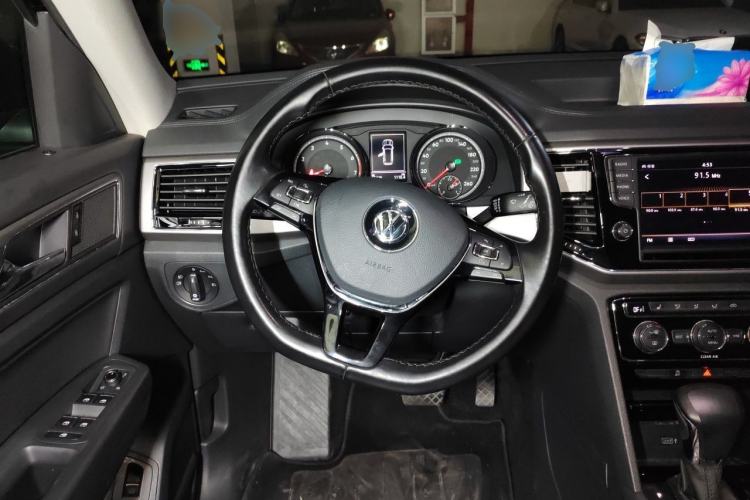 Used Volkswagen Teramont 2017 380TSI Four-Wheel Drive Luxury Edition Steering Wheel