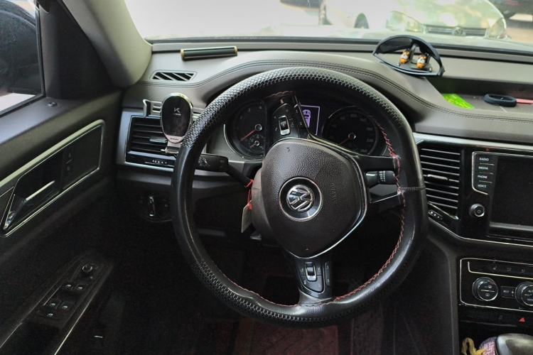 Used Volkswagen Teramont 2017 380TSI Four-Wheel Drive Luxury Edition Steering Wheel