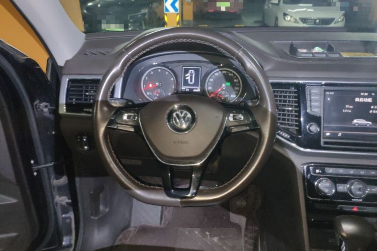 Used Volkswagen Teramont 2017 380TSI Four-Wheel Drive Luxury Edition Steering Wheel