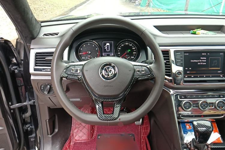 Used Volkswagen Teramont 2017 530 V6 Four-Wheel Drive Luxury Edition Steering Wheel