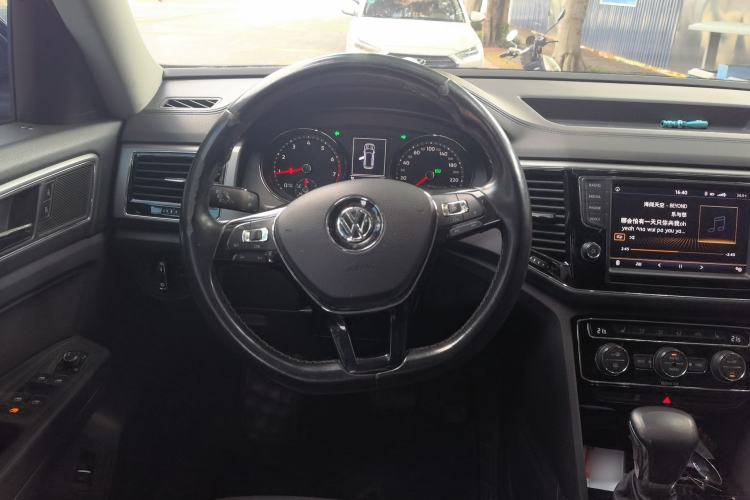 Used Volkswagen Teramont 2017 330TSI Two-Wheel-Drive Luxury Edition Steering Wheel