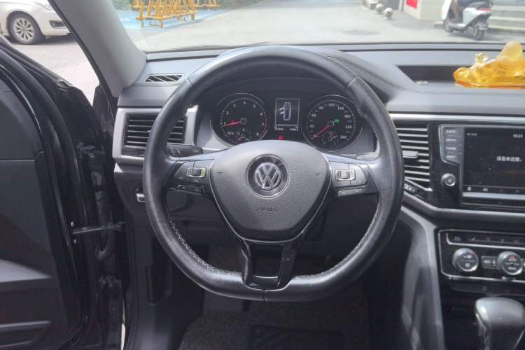 Used Volkswagen Teramont 2017 380TSI Four-Wheel Drive Luxury Edition Steering Wheel