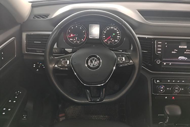 Used Volkswagen Teramont 2017 330TSI Two-Wheel-Drive Comfort Edition Steering Wheel