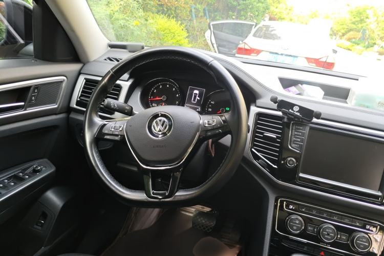 Used Volkswagen Teramont 2017 380TSI Four-Wheel Drive Luxury Edition Steering Wheel