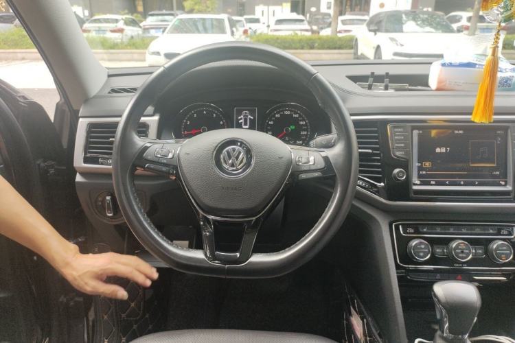 Used Volkswagen Teramont 2017 380TSI Four-Wheel Drive Luxury Edition Steering Wheel