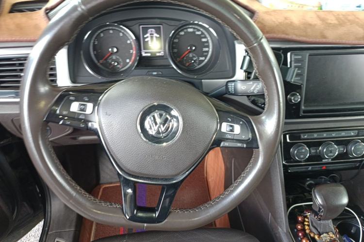 Used Volkswagen Teramont 2017 380TSI Four-Wheel Drive Luxury Edition Steering Wheel