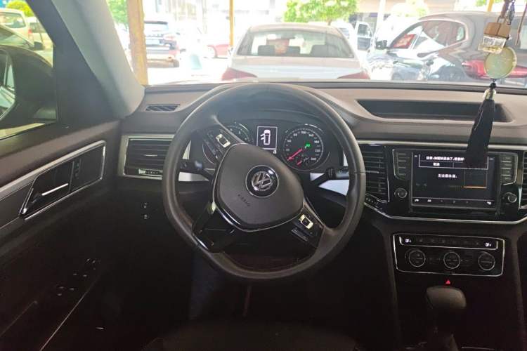 Used Volkswagen Teramont 2017 380TSI Four-Wheel Drive Luxury Edition Steering Wheel