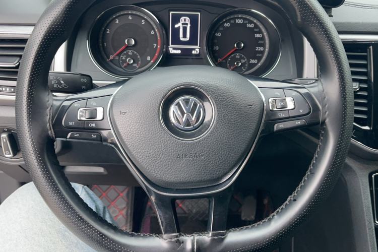 Used Volkswagen Teramont 2017 380TSI Four-Wheel Drive Comfort Edition Steering Wheel