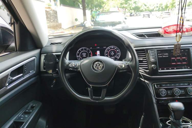 Used Volkswagen Teramont 2017 380TSI Four-Wheel Drive Flagship Edition Steering Wheel