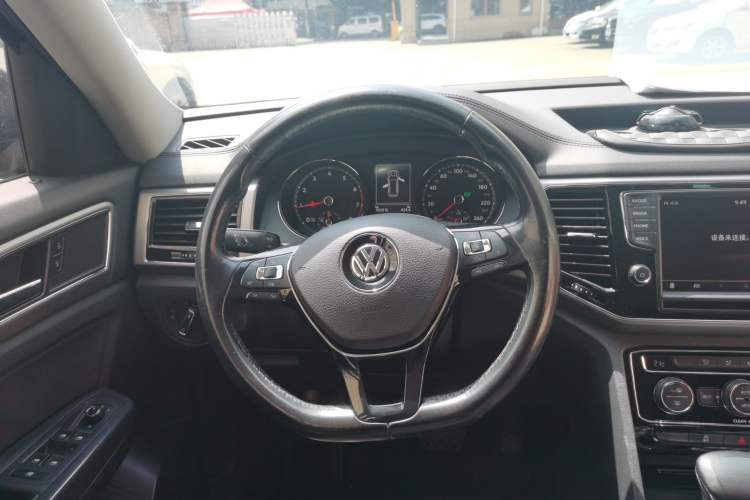 Used Volkswagen Teramont 2017 380TSI Four-Wheel Drive Comfort Edition Steering Wheel