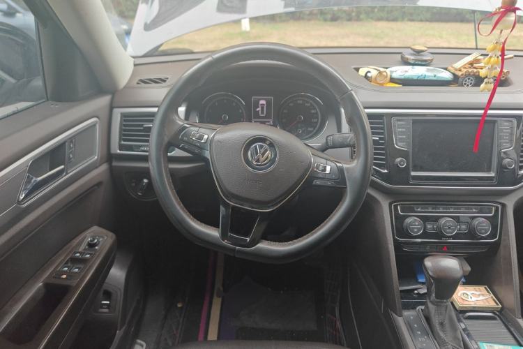 Used Volkswagen Teramont 2017 380TSI Four-Wheel Drive Luxury Edition Steering Wheel