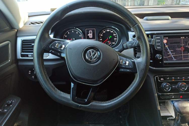 Used Volkswagen Teramont 2017 380TSI Four-Wheel Drive Luxury Edition Steering Wheel