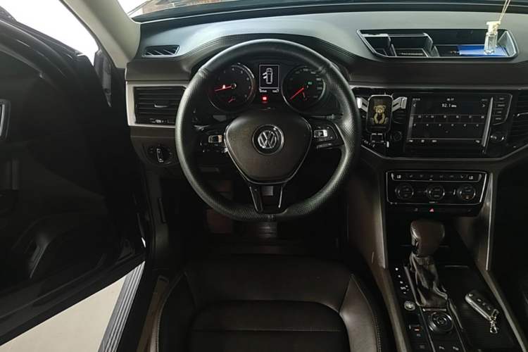 Used Volkswagen Teramont 2017 380TSI Four-Wheel Drive Luxury Edition Steering Wheel