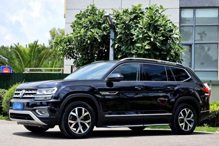 Used Volkswagen Teramont 2017 330TSI Two-Wheel-Drive Luxury Edition Guazi used car, China used car export, Used car for sale, Used  cars, Cheapest cars for sale