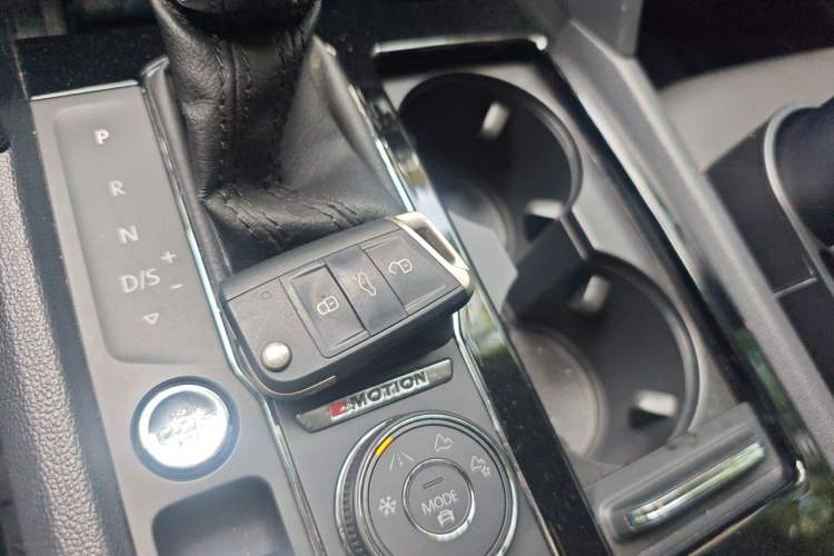 Used Volkswagen Teramont 2017 380TSI Four-Wheel Drive Luxury Edition Vehicle Key