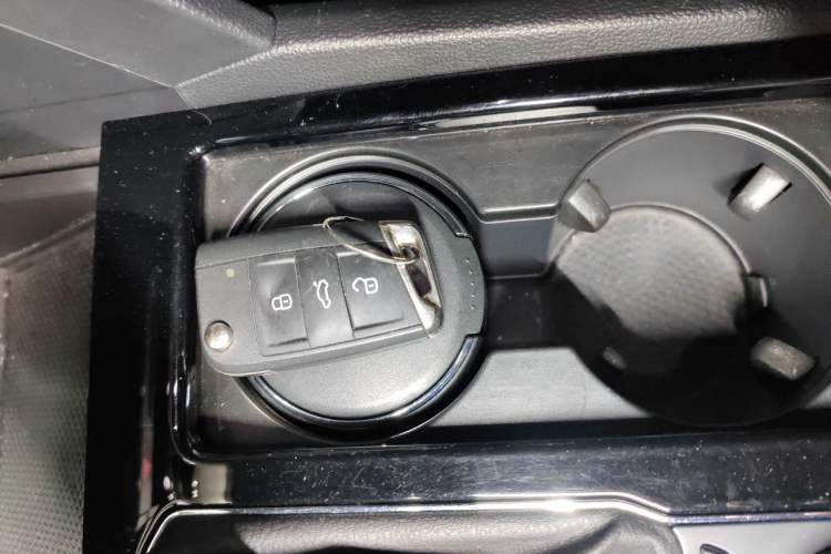 Used Volkswagen Teramont 2017 380TSI Four-Wheel Drive Luxury Edition Vehicle Key