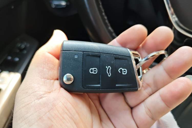Used Volkswagen Teramont 2017 380TSI Four-Wheel Drive Luxury Edition Vehicle Key