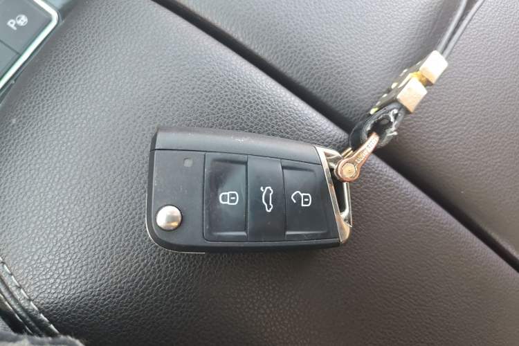 Used Volkswagen Teramont 2017 330TSI Two-Wheel-Drive Luxury Edition Vehicle Key