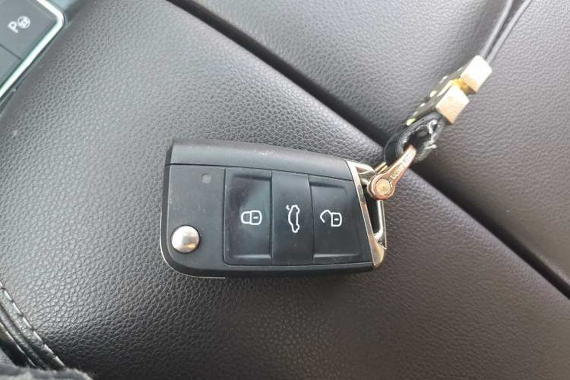 Used Volkswagen Teramont 2017 330TSI Two-Wheel-Drive Luxury Edition Vehicle Key
