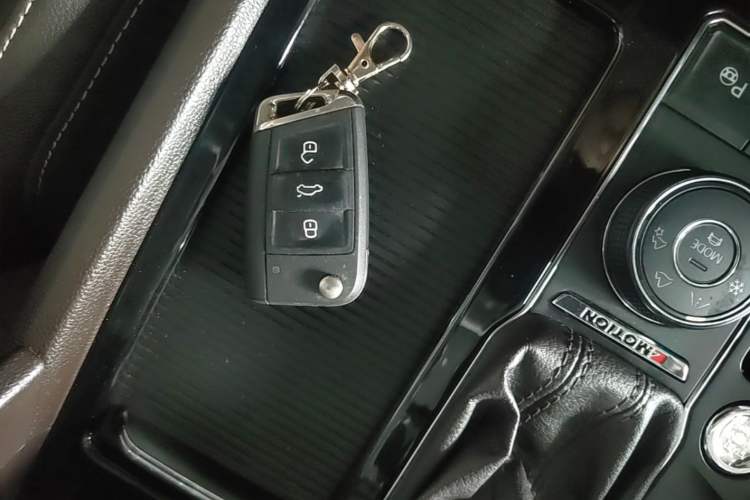 Used Volkswagen Teramont 2017 380TSI Four-Wheel Drive Luxury Edition Vehicle Key