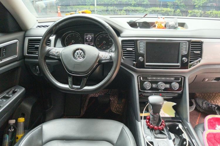 Used Volkswagen Teramont 2017 380TSI Four-Wheel Drive Luxury Edition Center Console