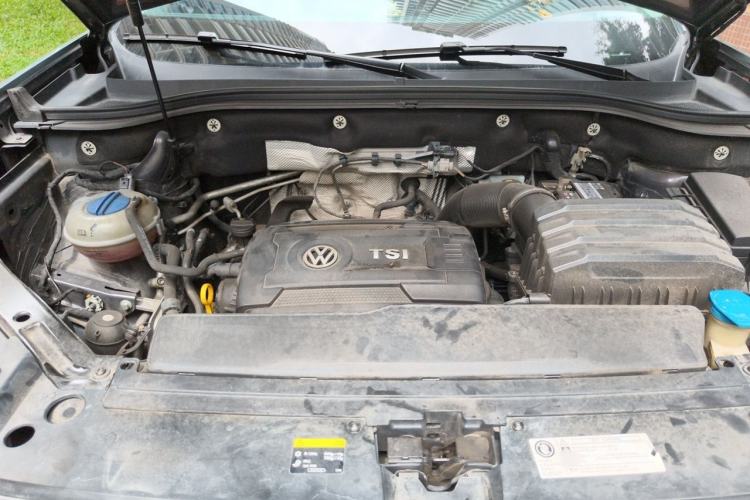 Used Volkswagen Teramont 2017 380TSI Four-Wheel Drive Luxury Edition Engine Bay