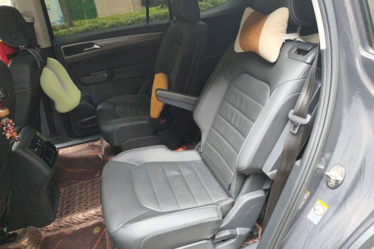 Used Volkswagen Teramont 2017 380TSI Four-Wheel Drive Luxury Edition Left Rear Seat