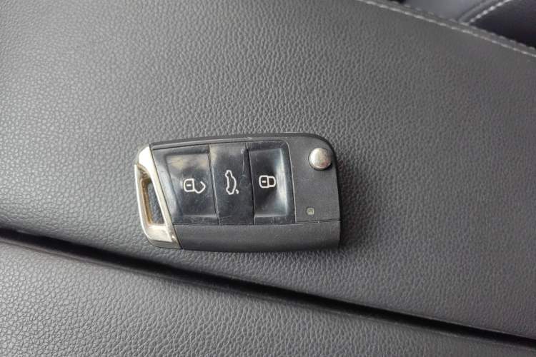 Used Volkswagen Teramont 2017 380TSI Four-Wheel Drive Comfort Edition Vehicle Key