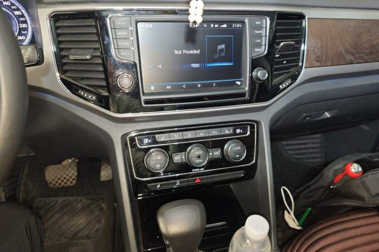 Used Volkswagen Teramont 2017 380TSI Four-Wheel Drive Flagship Edition Audio And AC Panel