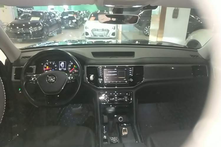 Used Volkswagen Teramont 2017 380TSI Four-Wheel Drive Comfort Edition Center Console