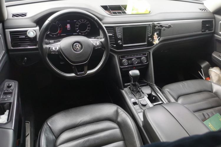Used Volkswagen Teramont 2017 380TSI Four-Wheel Drive Luxury Edition Center Console