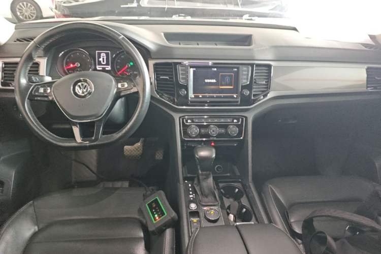 Used Volkswagen Teramont 2017 380TSI Four-Wheel Drive Luxury Edition Center Console