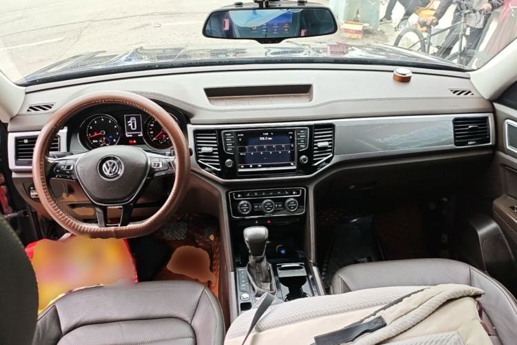 Used Volkswagen Teramont 2017 380TSI Four-Wheel Drive Luxury Edition Center Console