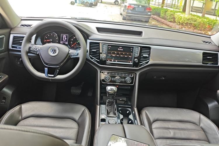 Used Volkswagen Teramont 2017 380TSI Four-Wheel Drive Luxury Edition Center Console