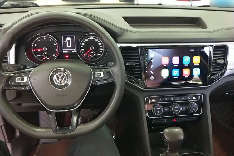 Used Volkswagen Teramont 2017 380TSI Four-Wheel Drive Luxury Edition Center Console