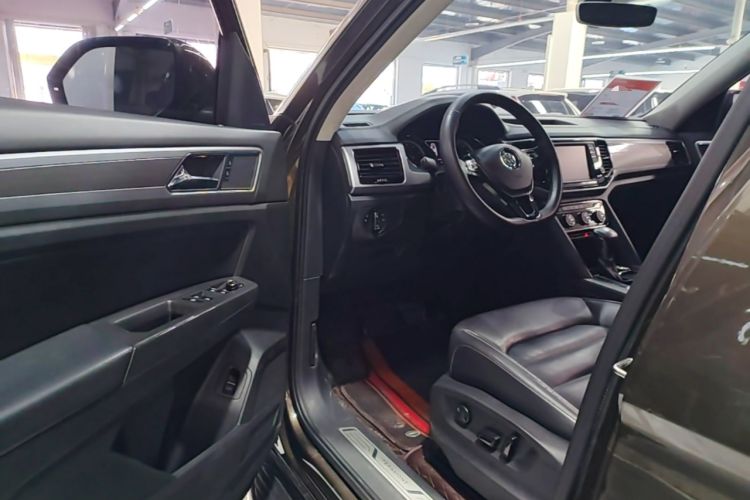 Used Volkswagen Teramont 2017 330TSI Two-Wheel-Drive Luxury Edition Driver Seat