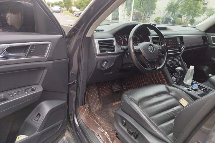Used Volkswagen Teramont 2017 380TSI Four-Wheel Drive Luxury Edition Driver Seat