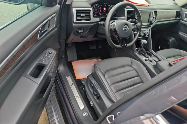 Used Volkswagen Teramont 2017 530 V6 Four-Wheel Drive Supreme Flagship Edition Driver Seat